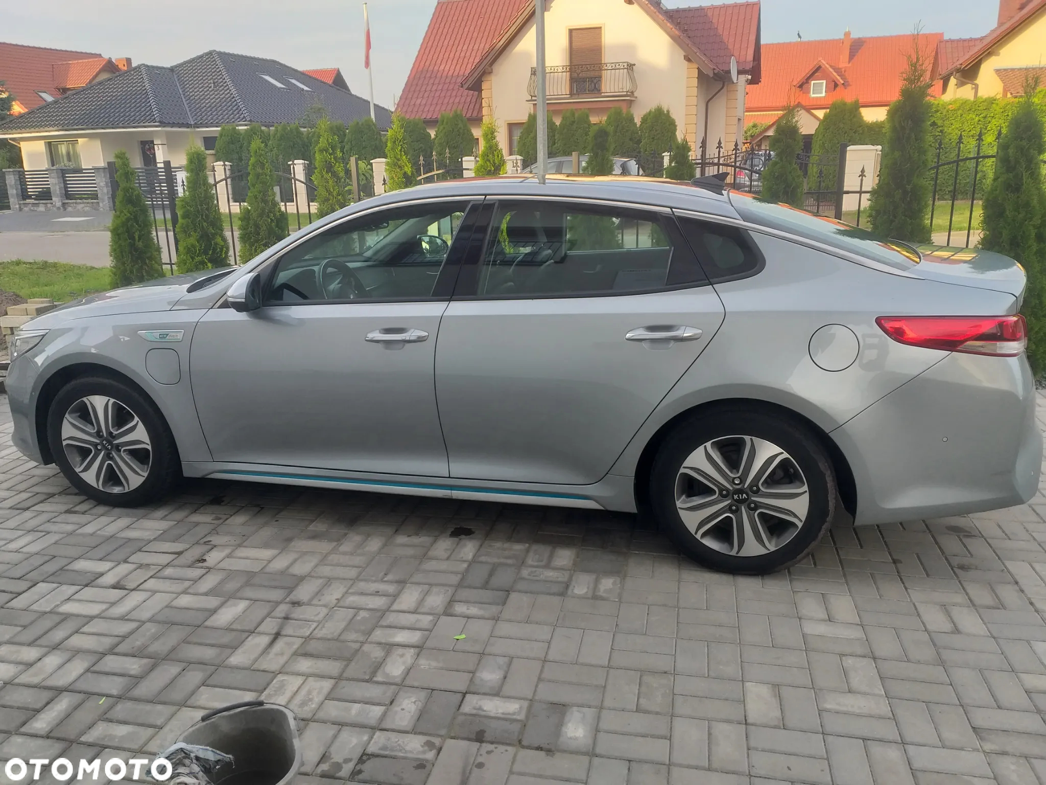 Kia Optima Plug-in Hybrid - 2