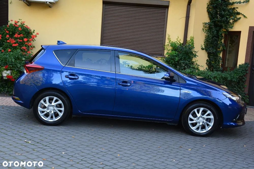 Toyota Auris 1.8 HSD Prestige - 16