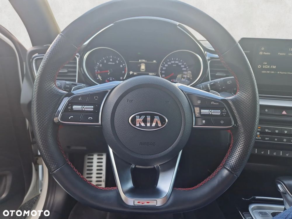 Kia ProCeed - 11