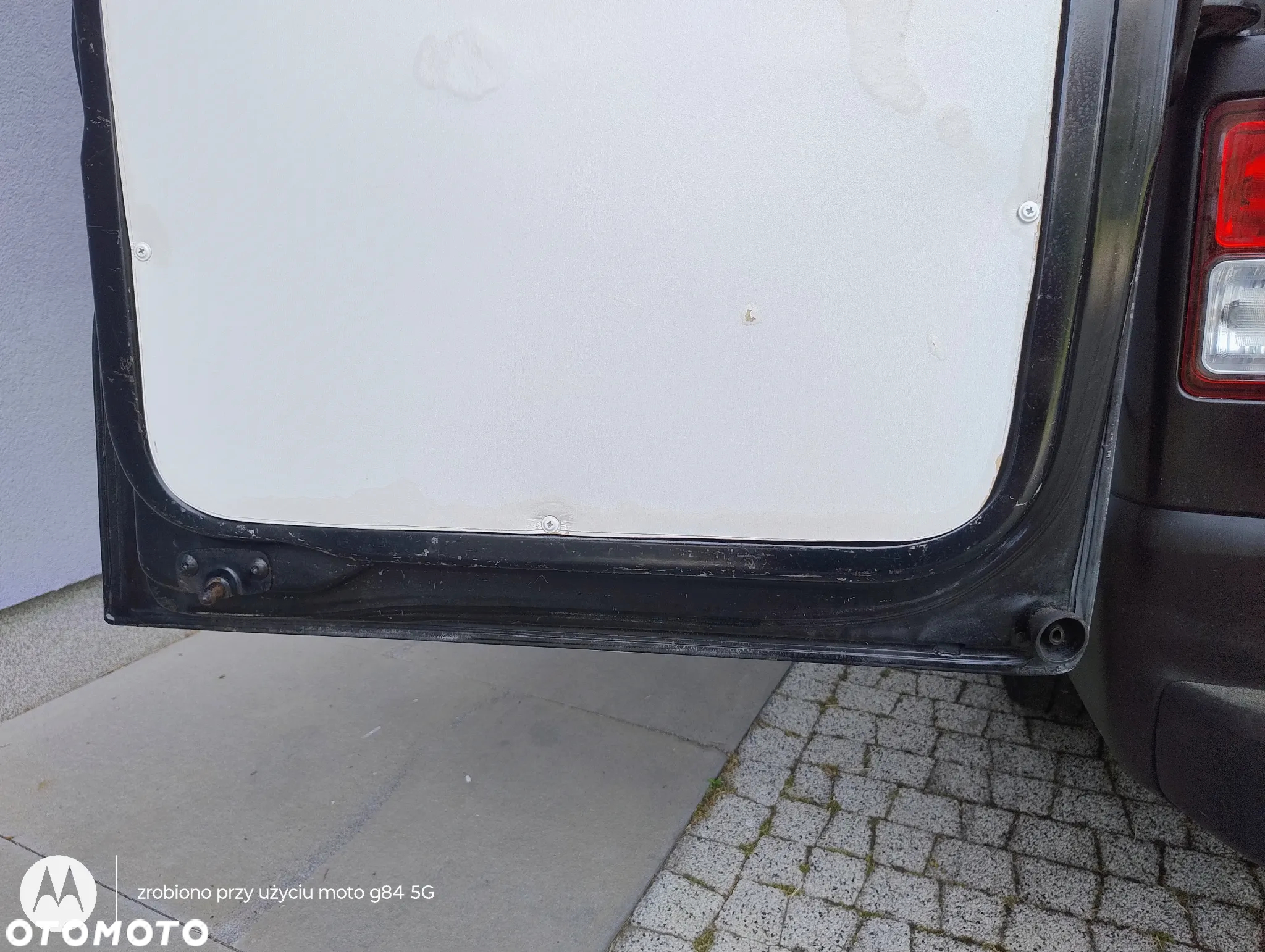 Renault TRAFIC 1.6 DCI (145KM) LONG (L2H1) STAN IDEALNY FULL OPCJA KLIMA NAWIGACJA TEMPOMAT WEBASTO 100% BEZWYPADKOWY NIE MA RDZY ! ! ! - 34