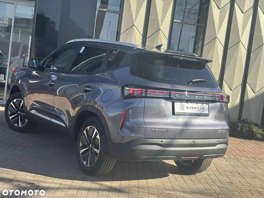 Chery Tiggo 4 1.5 GDI HEV Premium DHT - 4