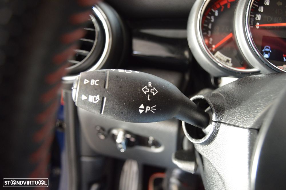MINI 3 Portas John Cooper Works Auto Desportiva - 44