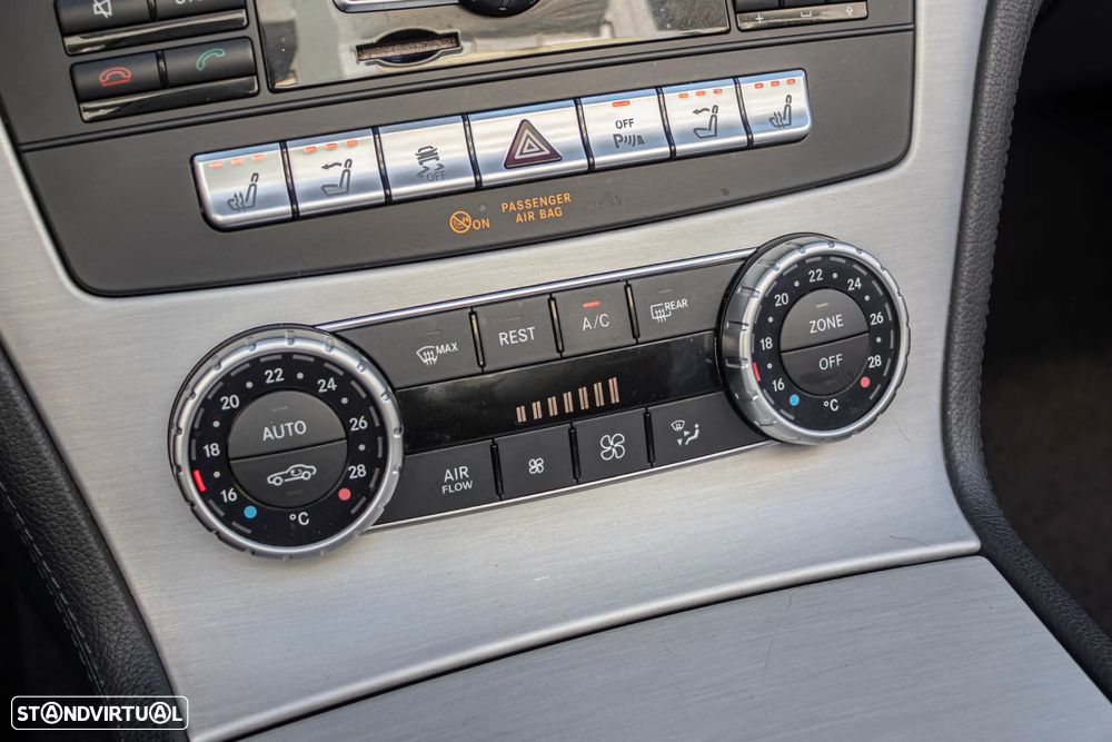 Mercedes-Benz SL 350 Standard - 20