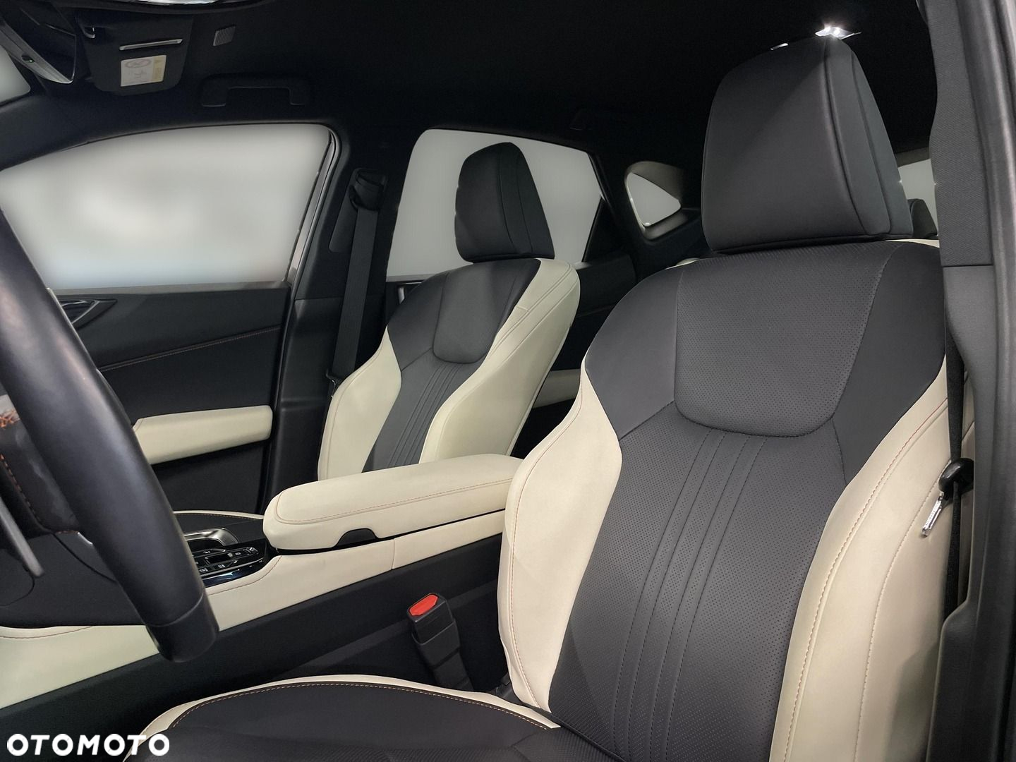 Lexus NX - 11
