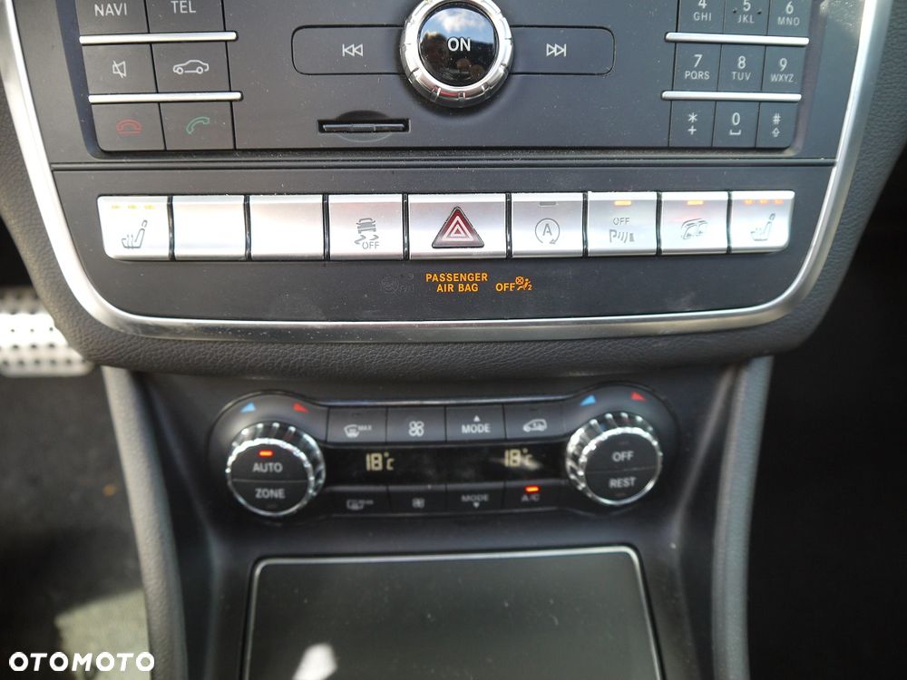 Mercedes-Benz CLA AMG 45 4-Matic - 17