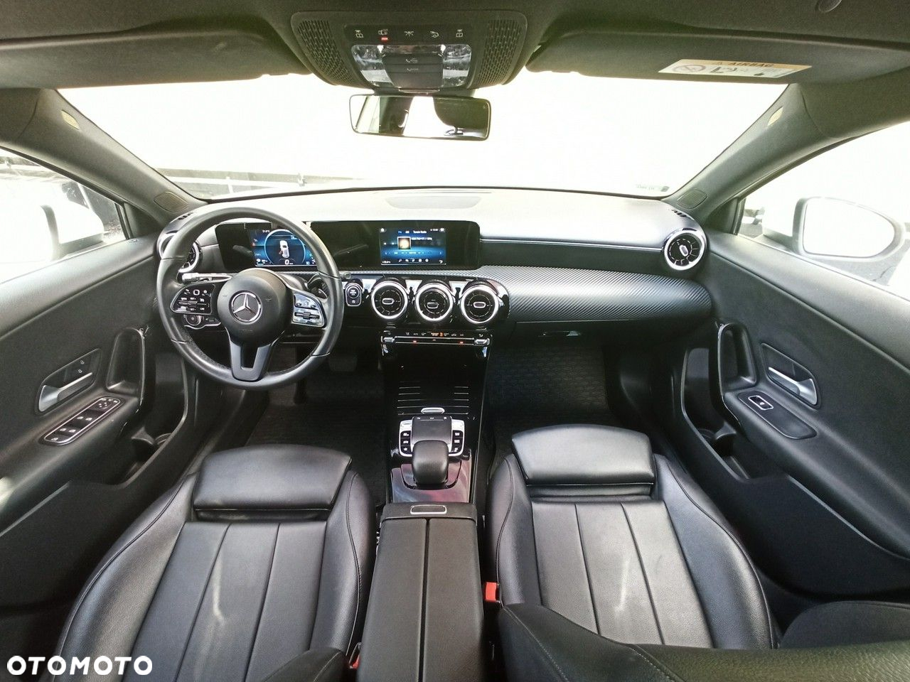 Mercedes-Benz Klasa A 180 7G-DCT - 13