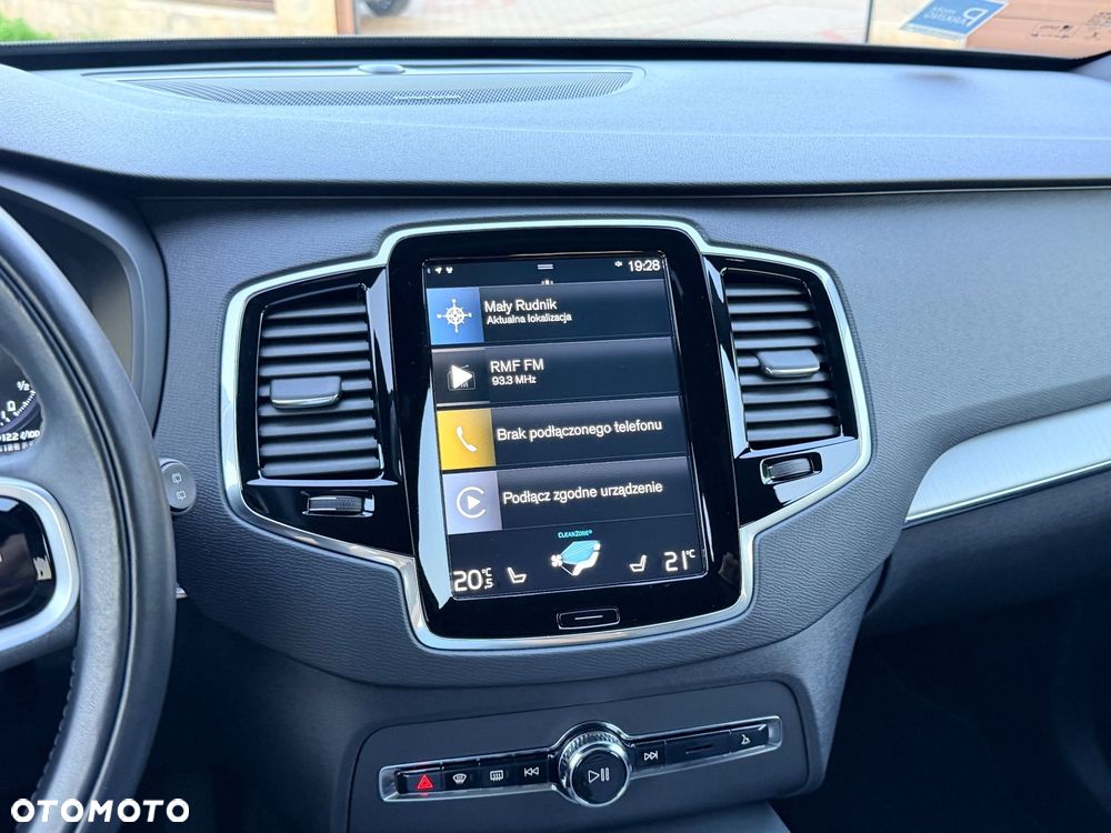 Volvo XC 90 T8 AWD Recharge Geartronic RDesign Edition - 27