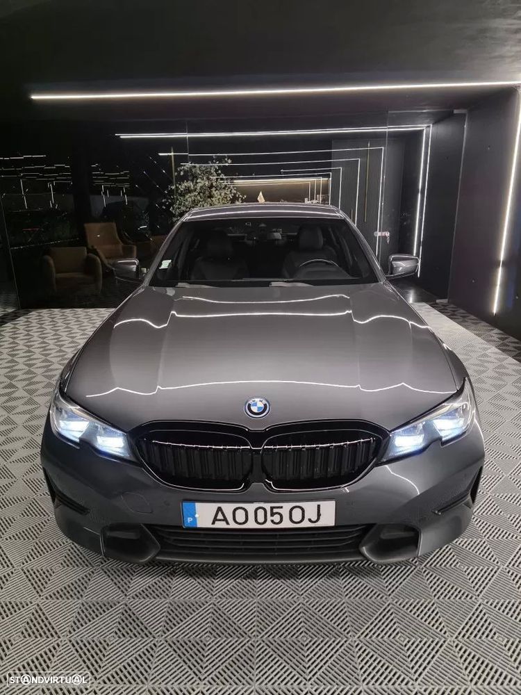 BMW 330 e Line Sport Auto - 12