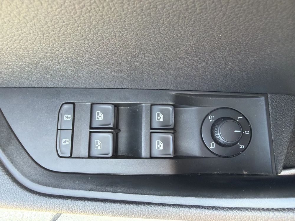 Skoda Superb 1.8 TSI Ambition - 22