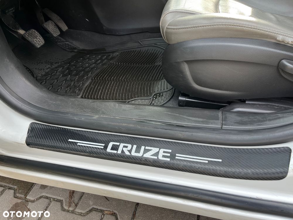 Chevrolet Cruze 1.8 LT - 9