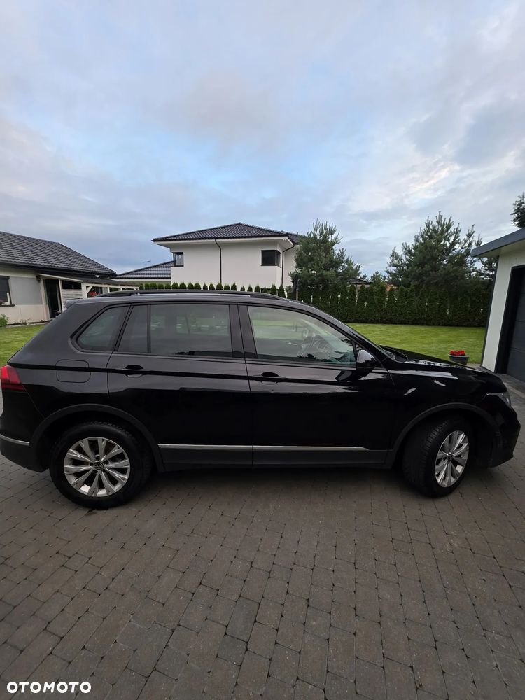 Volkswagen Tiguan - 9