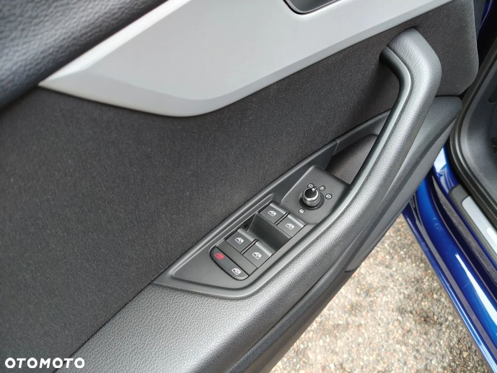 Audi A4 Avant 2.0 TFSI ultra - 27