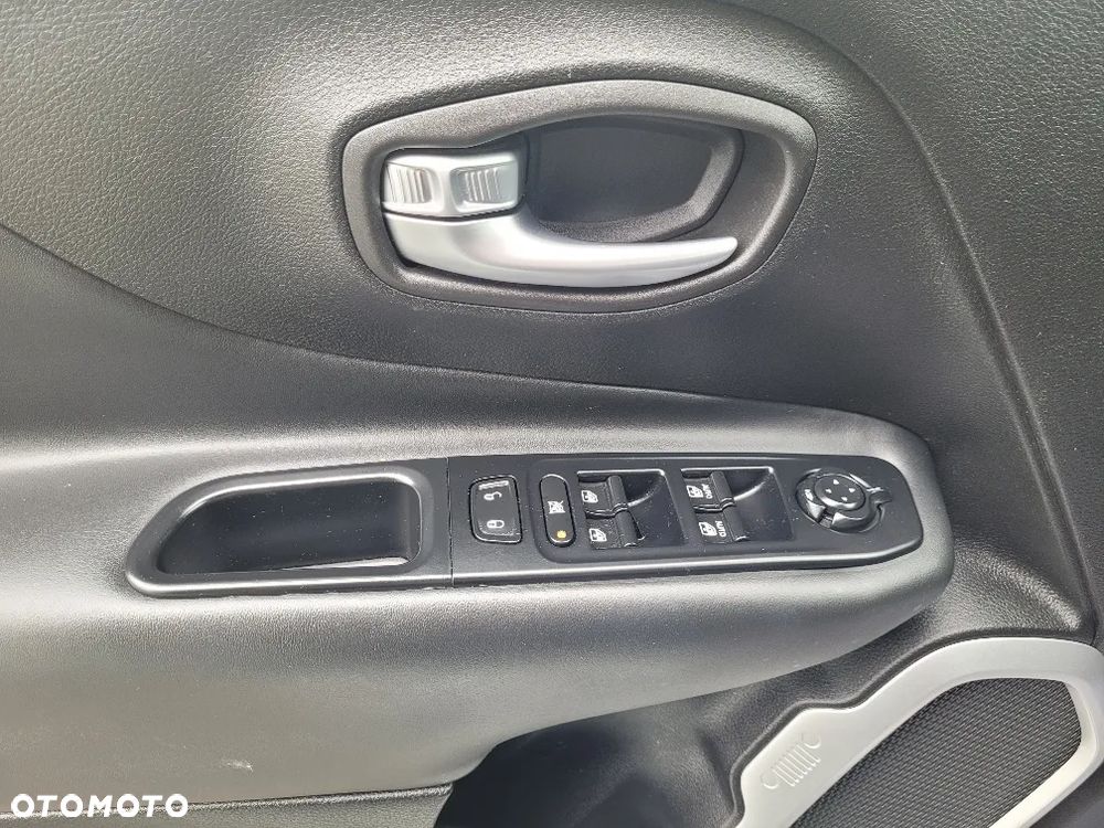 Jeep Renegade 1.4 MultiAir Limited FWD S&S - 21