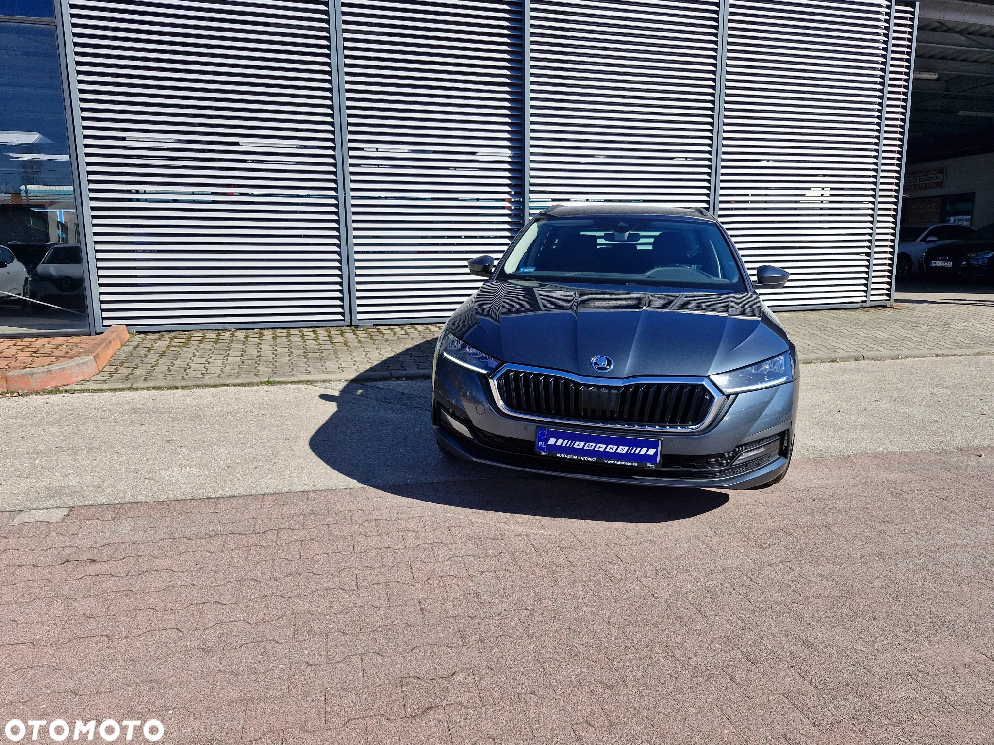 Skoda Octavia 2.0 TDI Ambition DSG - 4