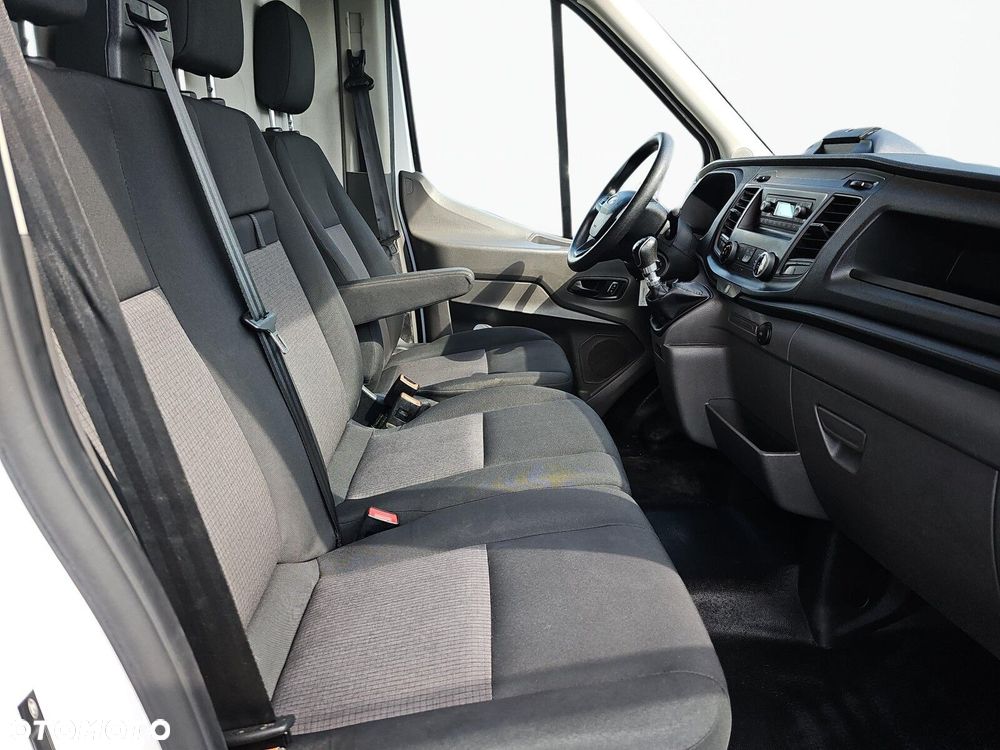 Ford transit - 16