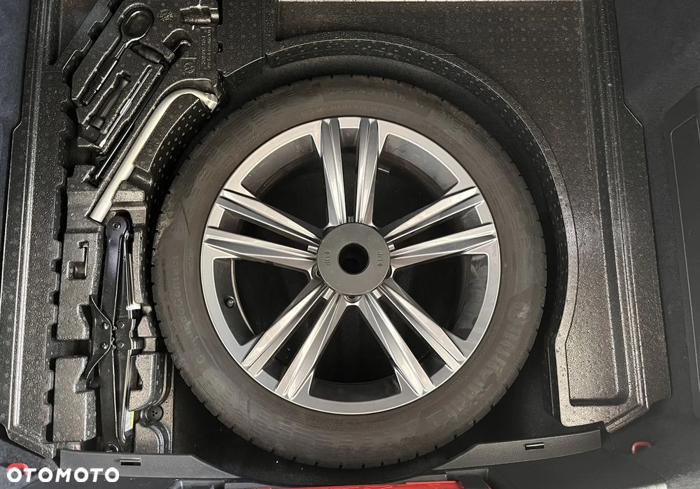 Volkswagen Arteon 2.0 TDI Bi-Turbo SCR 4Mot R-Line Edition DSG - 32