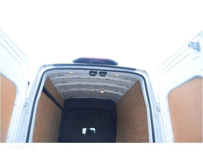 Ford Transit - 33
