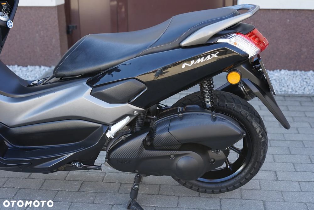 Yamaha NMAX - 21