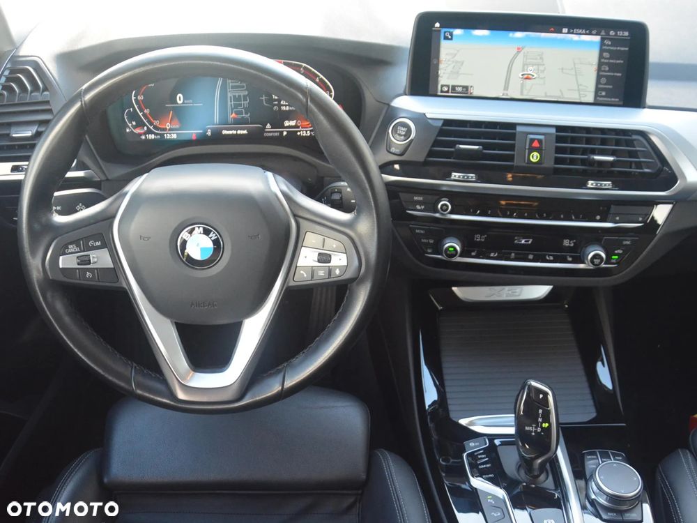 BMW X3 xDrive20i Advantage sport - 7