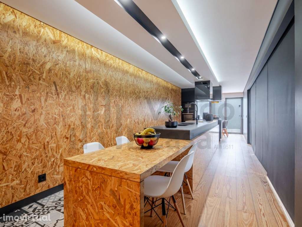 Vende-se Moradia de Luxo Centro de Braga - Grande imagem: 2/28