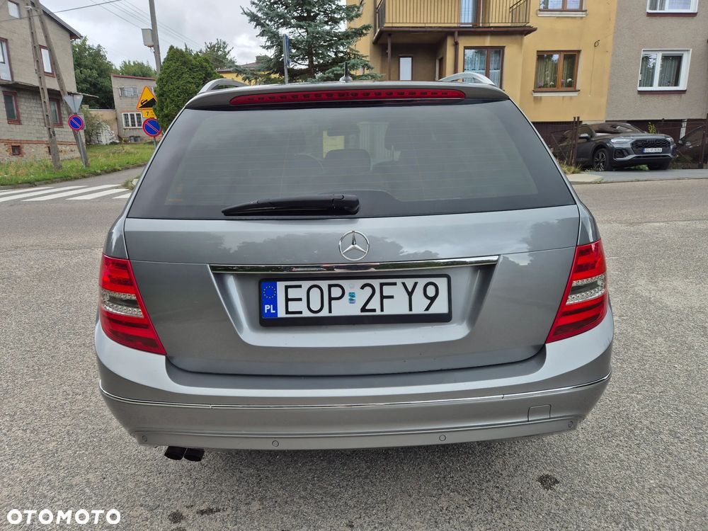 Mercedes-Benz Klasa C 180 BlueEFFICIENCY Avantgarde - 15