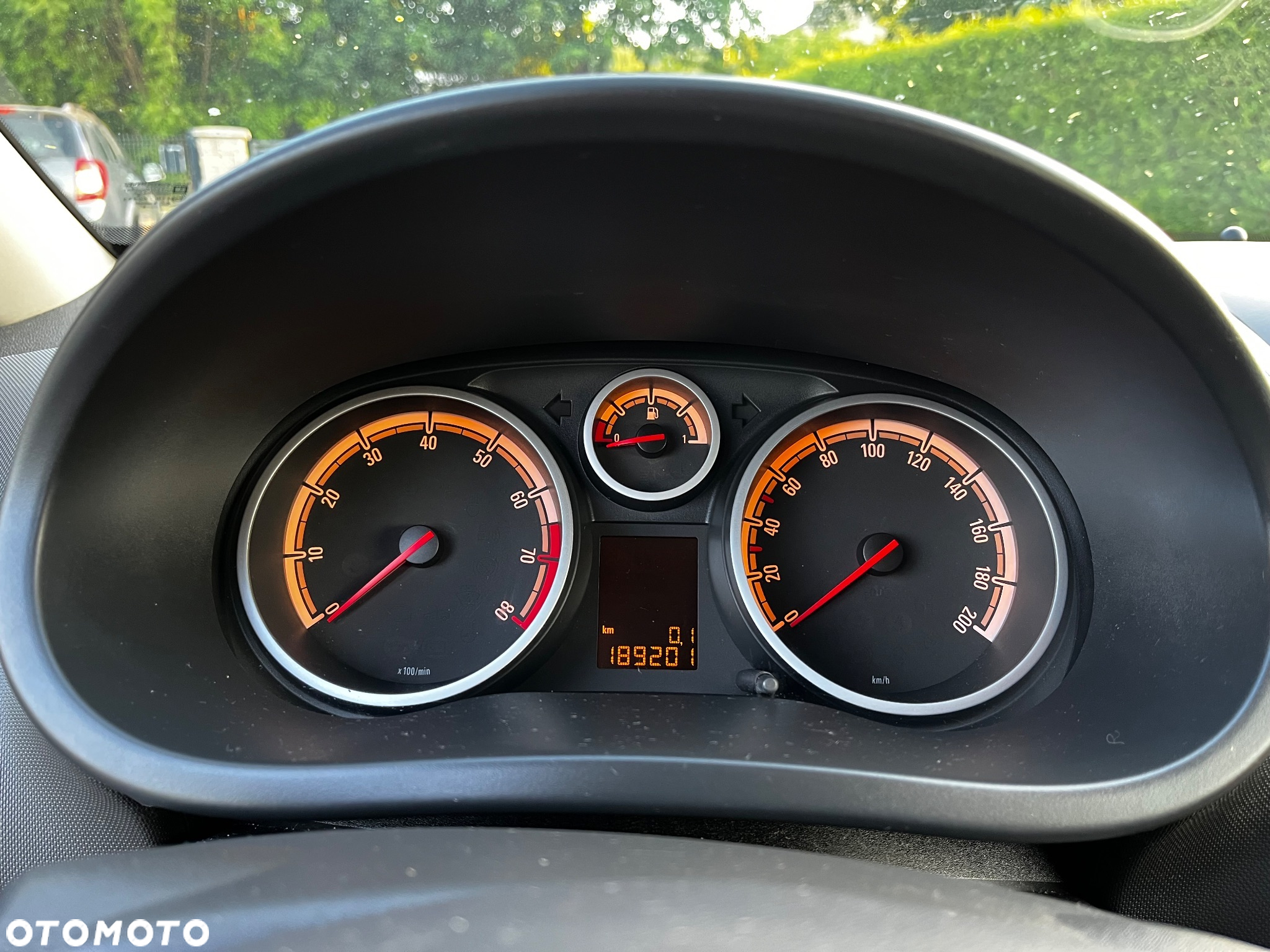 Opel Corsa 1.2 16V - 13