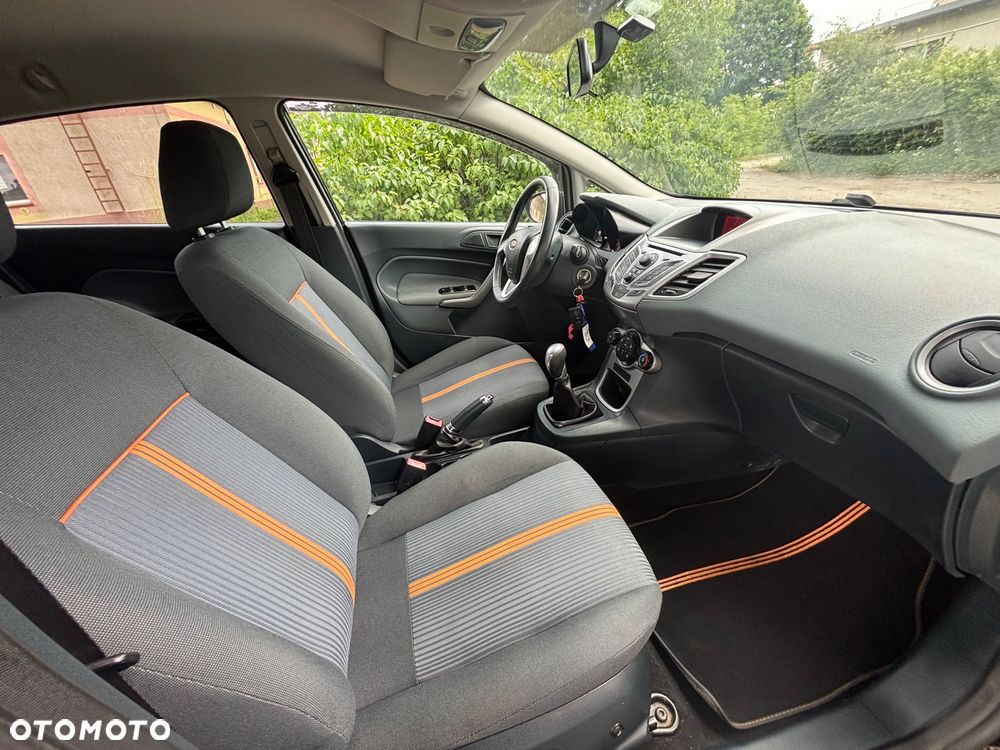 Ford Fiesta 1.25 Champions Edition - 20
