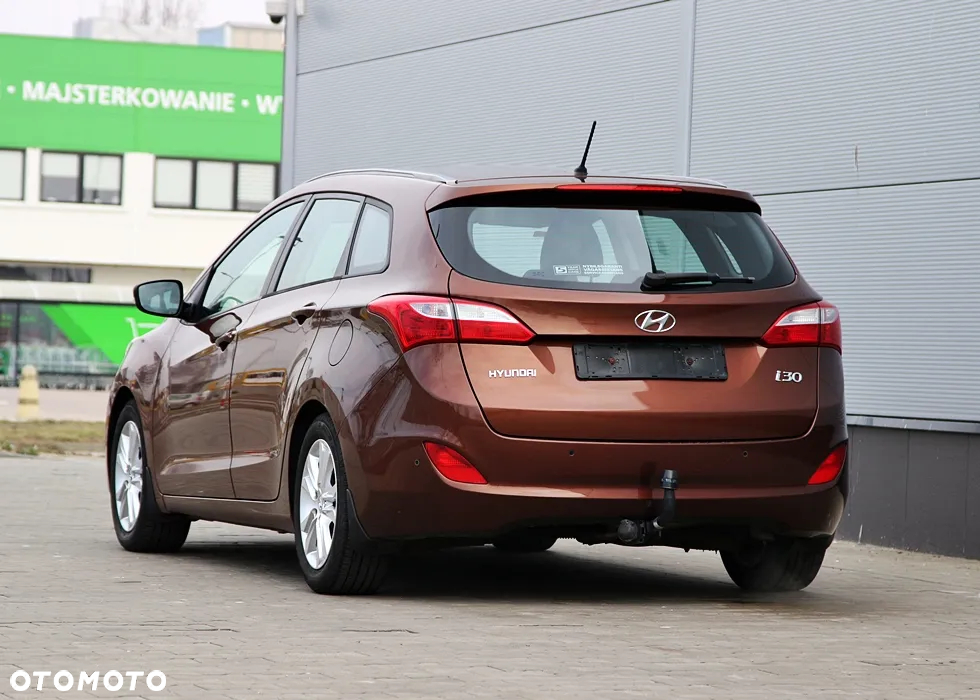 Hyundai i30 1.6 GDI Premium - 4
