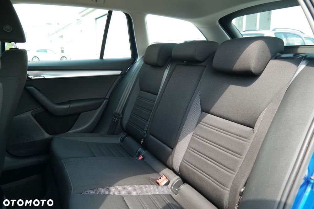 Skoda Octavia 1.6 TDI Ambition - 11
