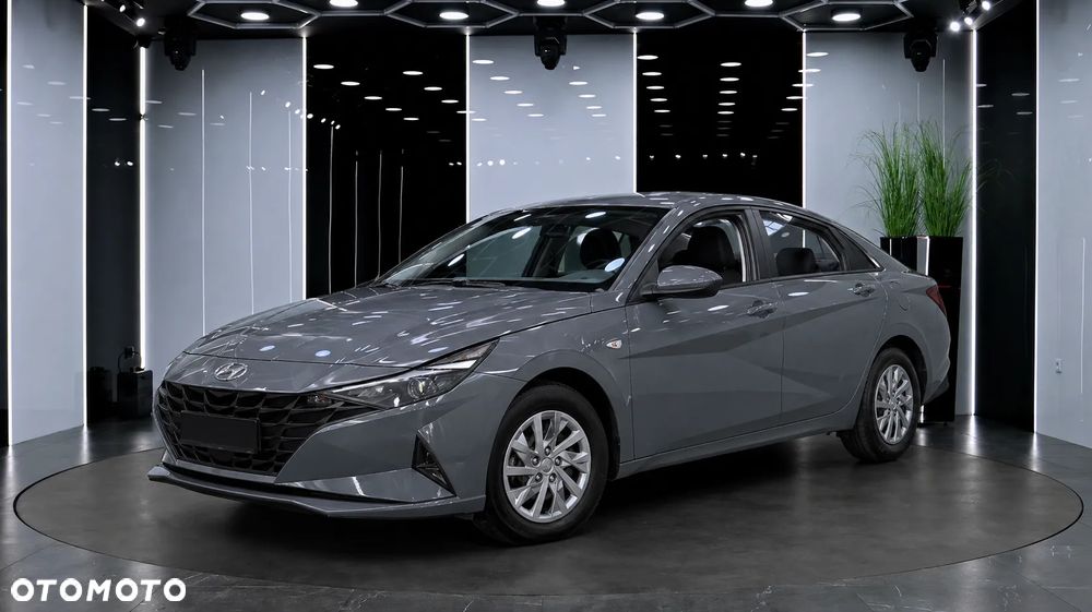 Hyundai Elantra 1.6 Modern - 2