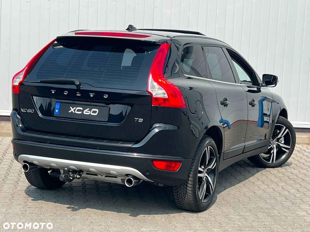 Volvo XC 60 T5 Summum - 8