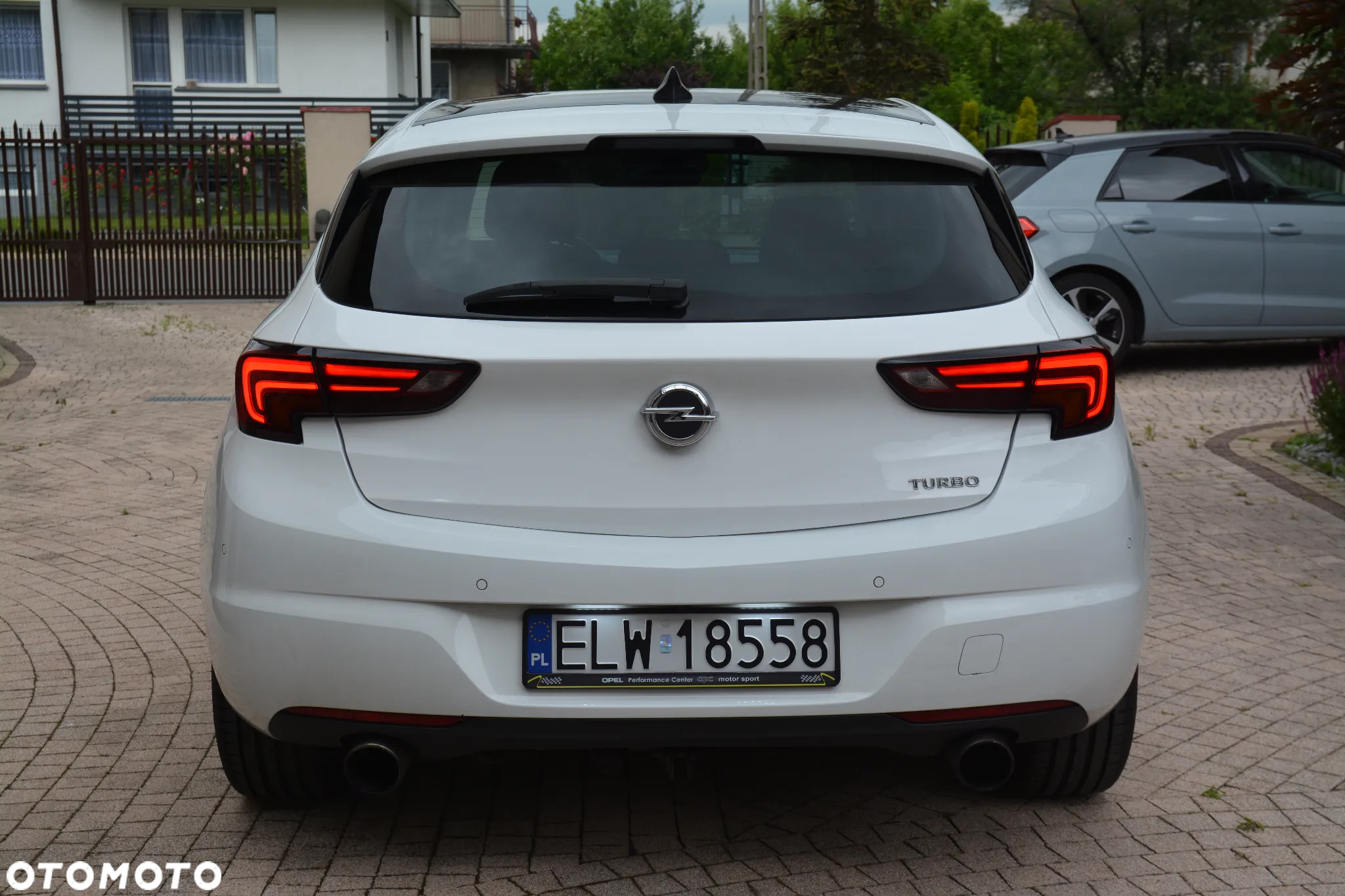 Opel Astra - 10