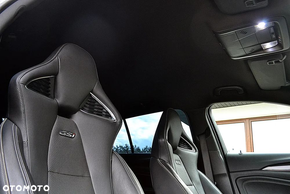 Opel Insignia 2.0 BiTurbo 4x4 GSI - 25