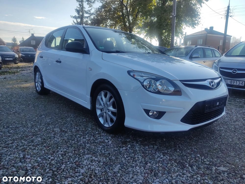 Hyundai i30 1.4 Base + EU5