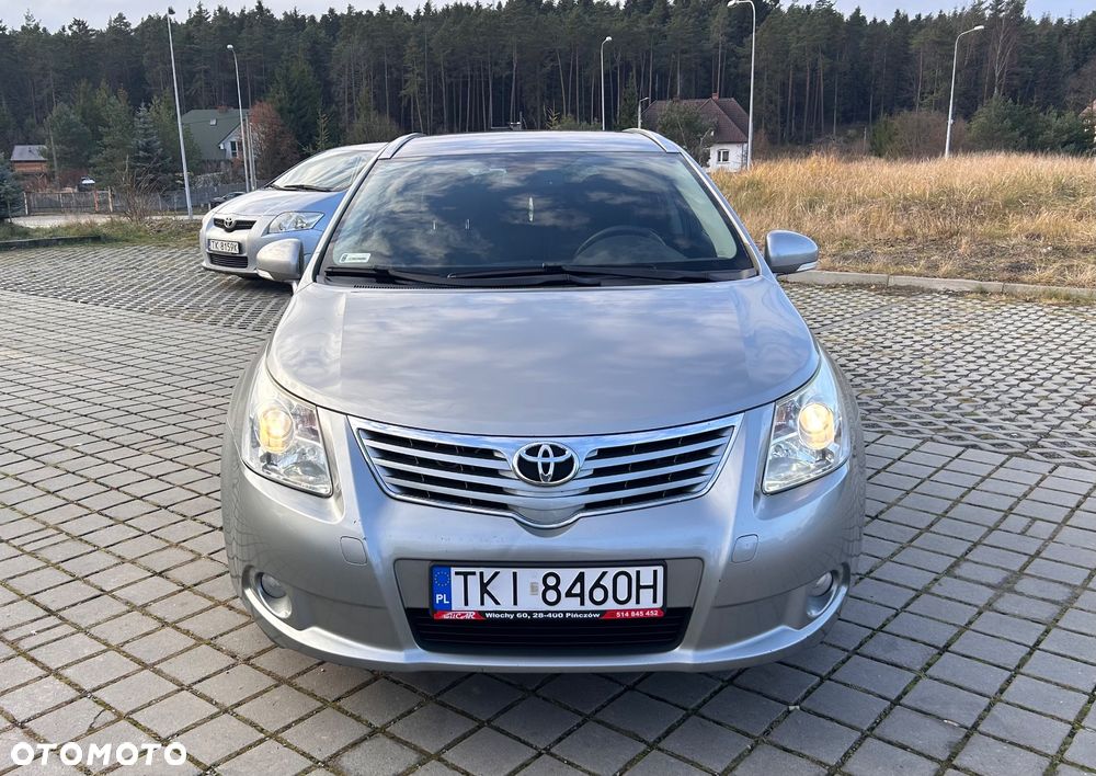 Toyota Avensis 2.0 D-4D - 8