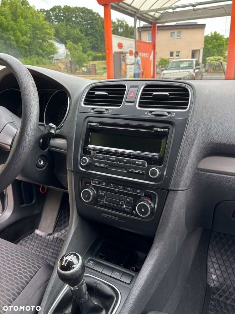 Volkswagen Golf - 3