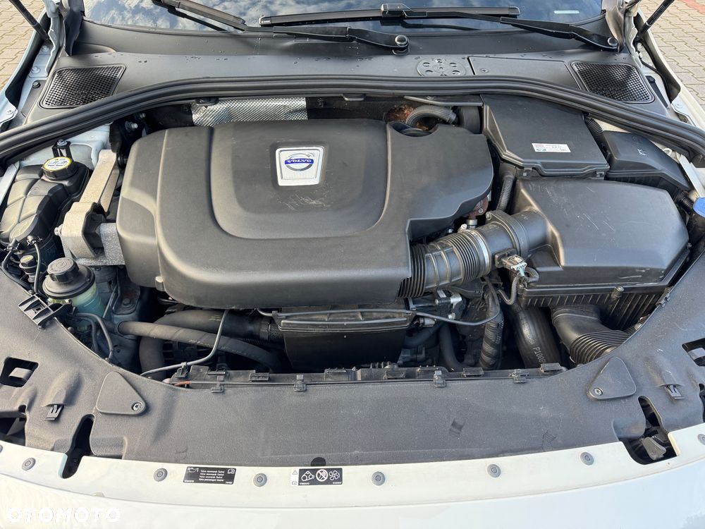 Volvo V60 D3 Summum - 14