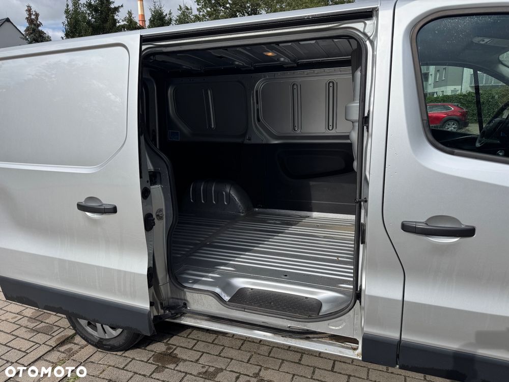 Renault Trafic 1,6 dCi typ Talento - 22