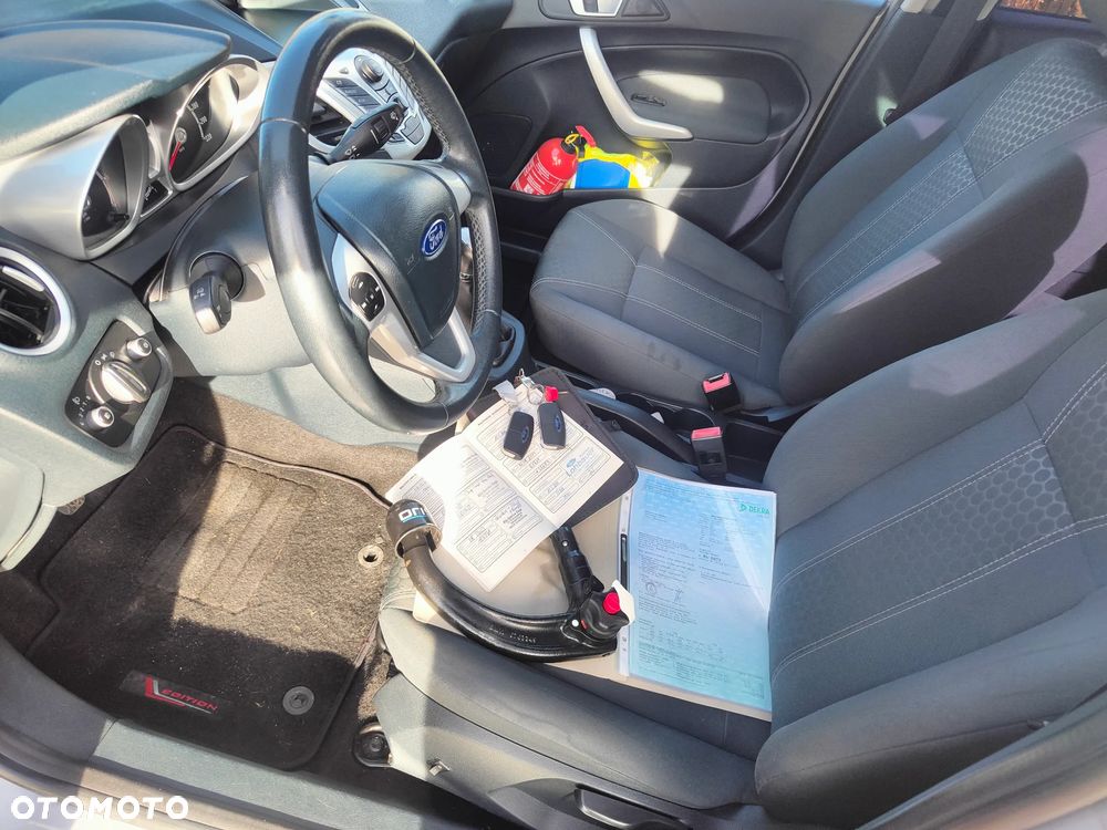 Ford Fiesta 1.6 Titanium - 6