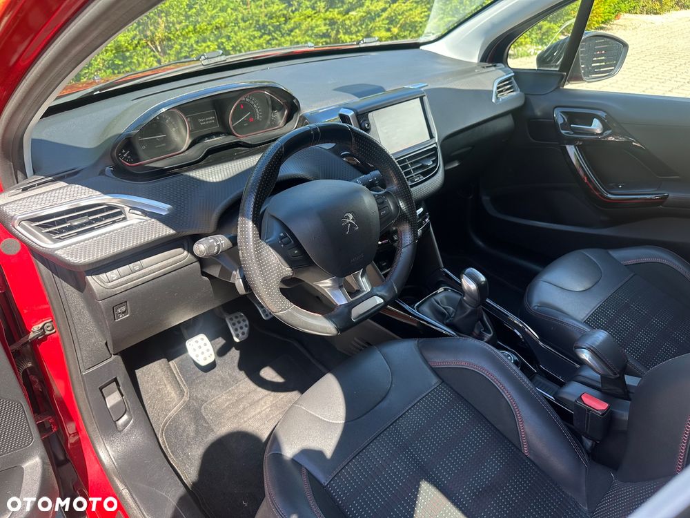 Peugeot 2008 PureTech 110 Stop&Start GT-Line Edition - 8
