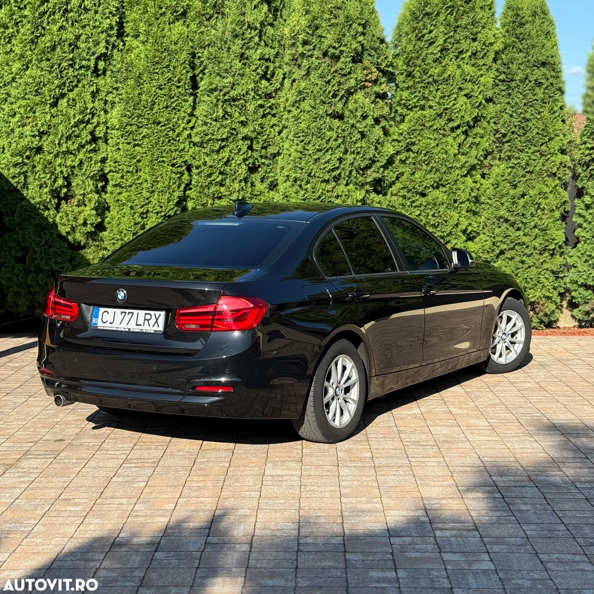 BMW Seria 3 318d Aut. Advantage - 2