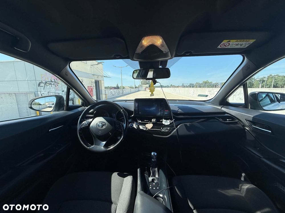 Toyota C-HR 1.8 Hybrid Dynamic - 9