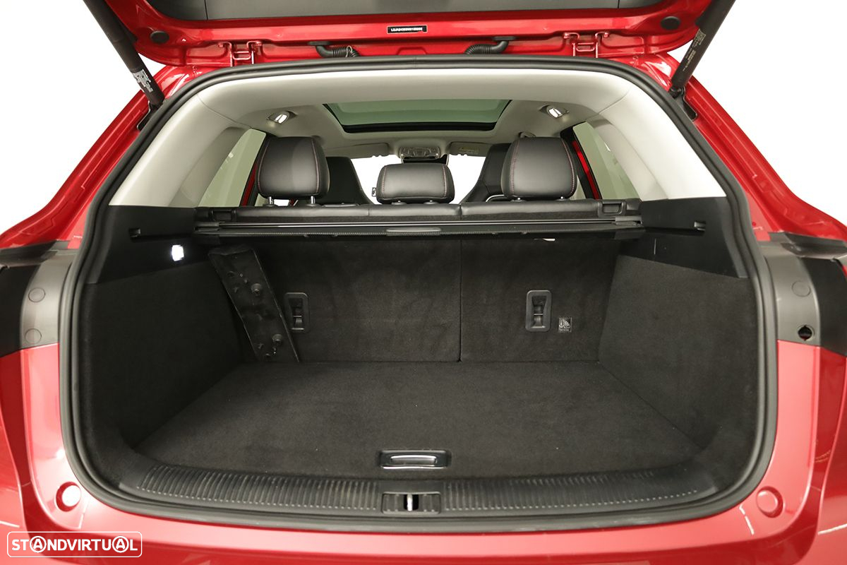 MG EHS 1.5 T-GDI Plug-in Hybrid Luxury - 28