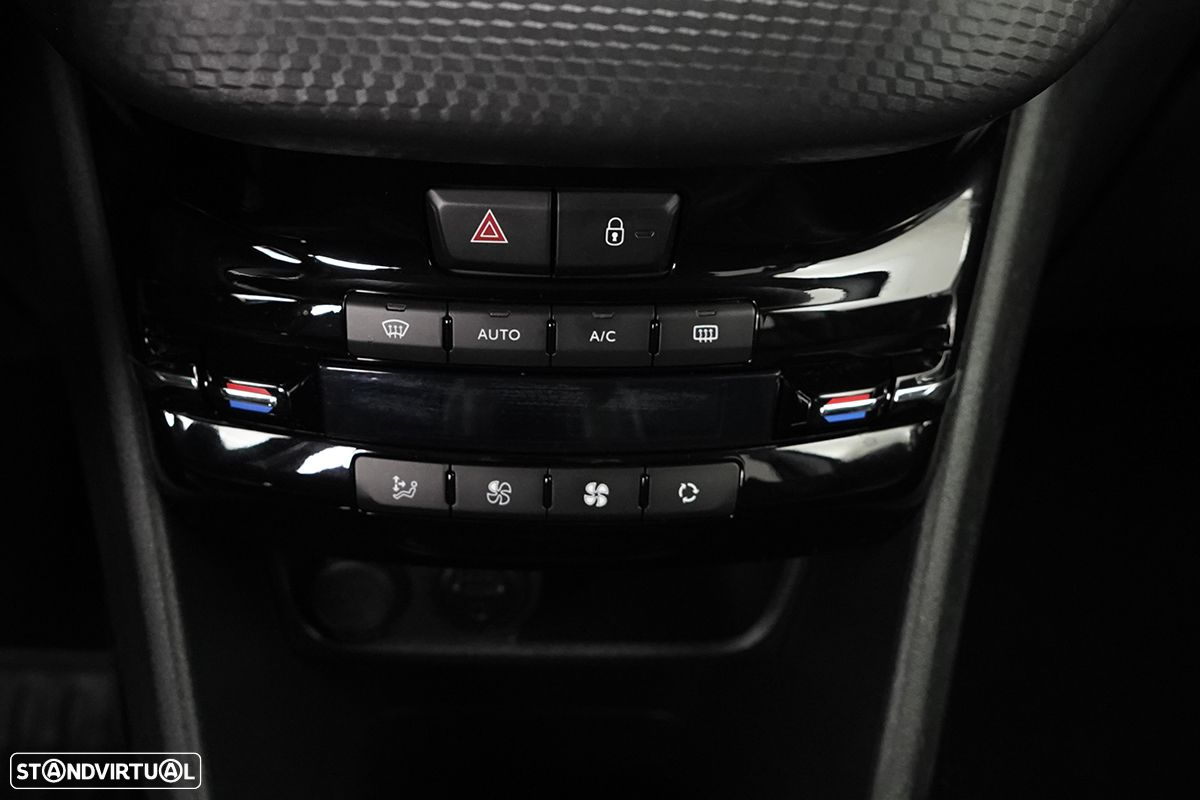 Peugeot 2008 1.2 PureTech Allure - 13