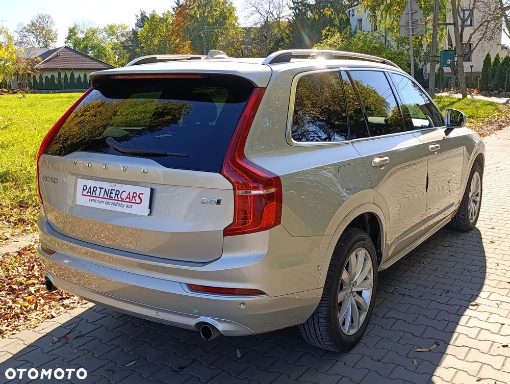 Volvo XC 90 D5 AWD Momentum - 4