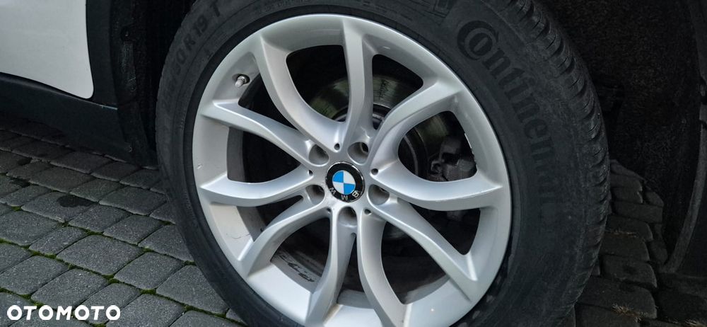 BMW X6 xDrive35i - 11