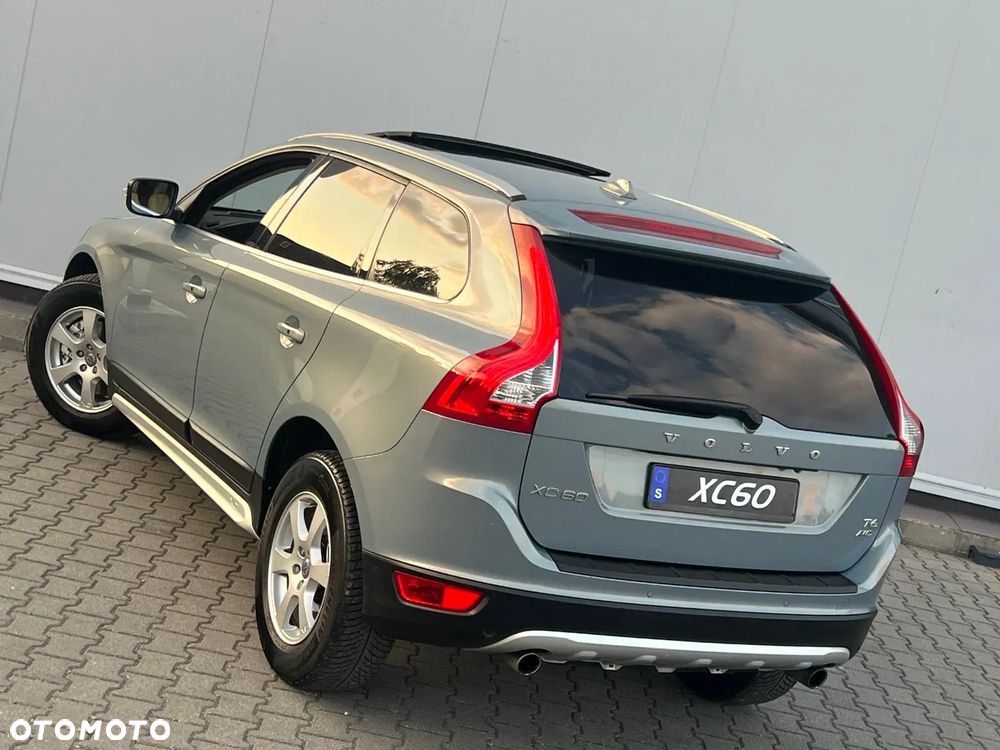 Volvo XC 60 T6 AWD Edition Pro - 12