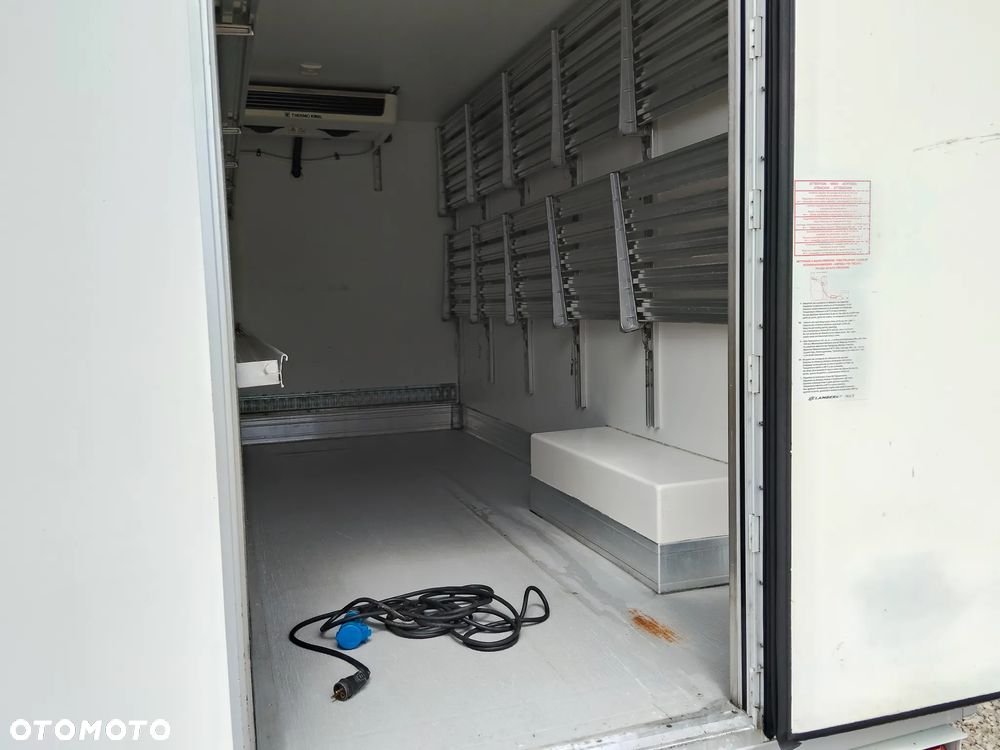 Renault Master - 11
