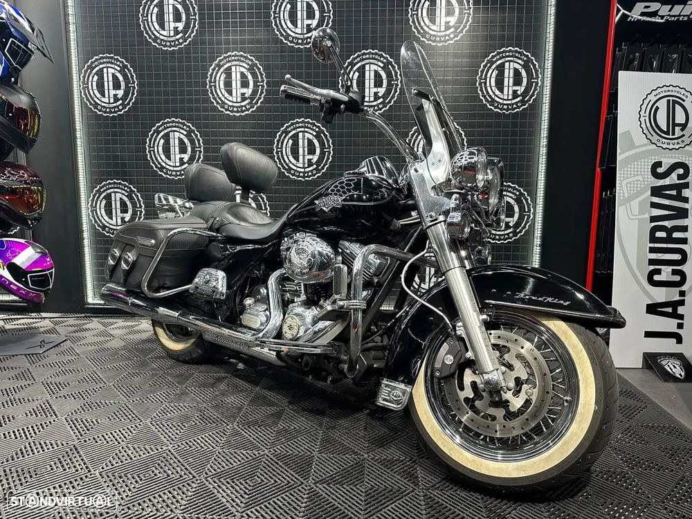 Harley-Davidson FLHR C ROAD KING CLASSIC - 1