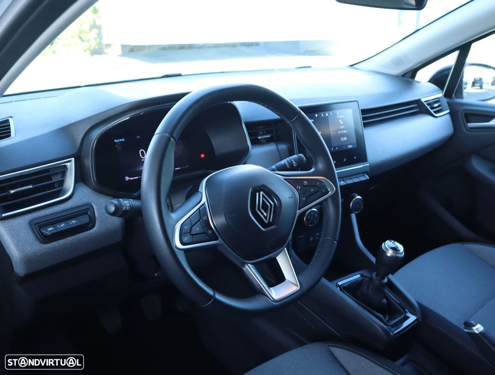 Renault Clio 1.5 Blue dCi Evolution - 27